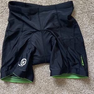 Canari Women’s Gel Padded Black Cycling Shorts. Size Med W/Drawstring. Excellent